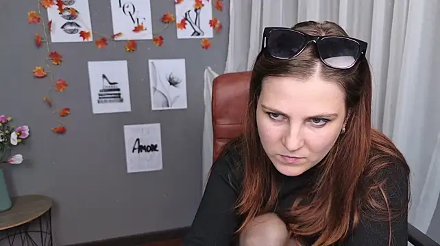 ElizabethGlow - sexy dance