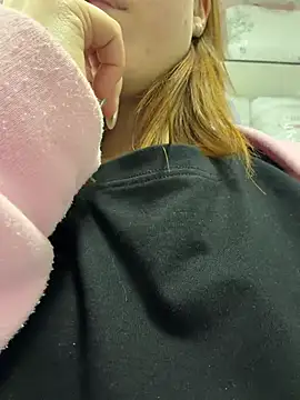 SlavicCandy - show titties in public coffee shop