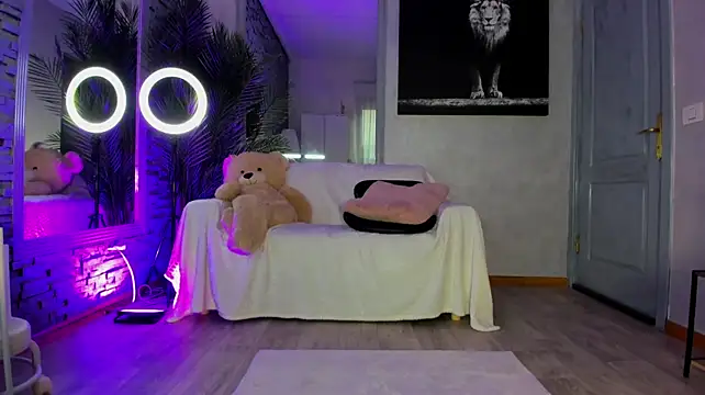 Reina_Cummings - Early Pussy Tease 😼