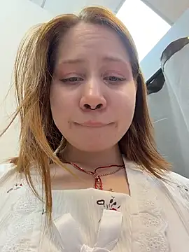 SlavicCandy - show titties in public