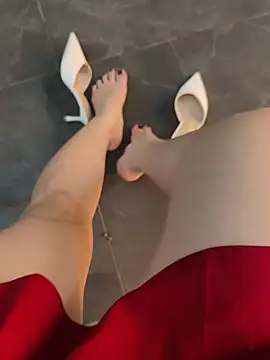 Mina-02 - Tear your underwear in front of someone