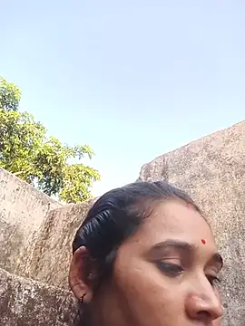 Cut_pooja825 - Ring light for better streaming