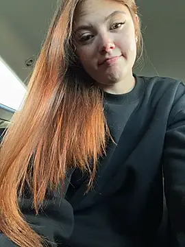 RubyRiot - lets take off my bra 🤭