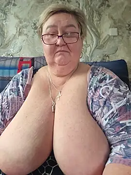 Awn290668 - Open ass,open pussy