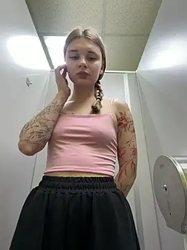 -MiaKitty - Spank my ass in pants in WC🫣🍬