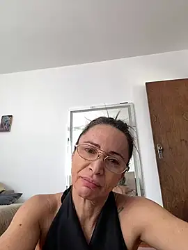LadySalenDominatrix - Help me cum.