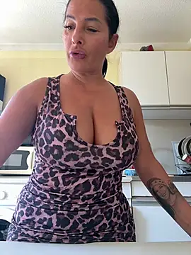 Safia_dz - Doggy style