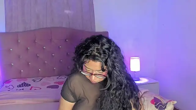 Latinabombsheell - OIL BOOBS AND BOUNCE