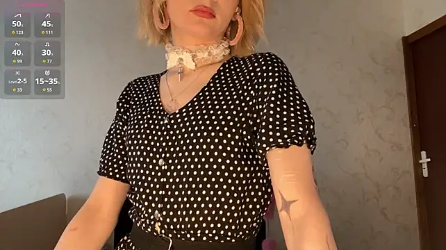 NikiAkimbo - Unbutton the dress