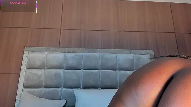 DakotaWangi - 🫧 Fingering ASS + Pamper Pussy 🫧