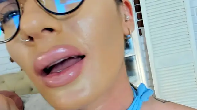 DariaAmaris - pussy play