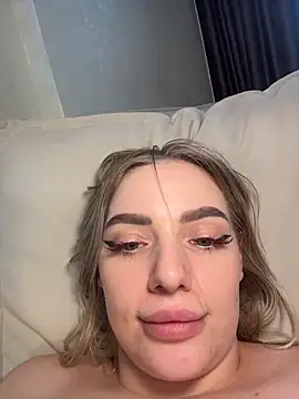 HugeBoobsAlice - FIST 👊🏻 PUSSY + TRIPLE SQUIRT 🥵💦💦