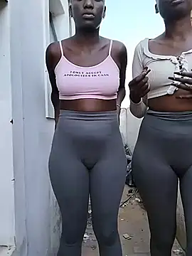 Melanin2002 - Open pussy wide