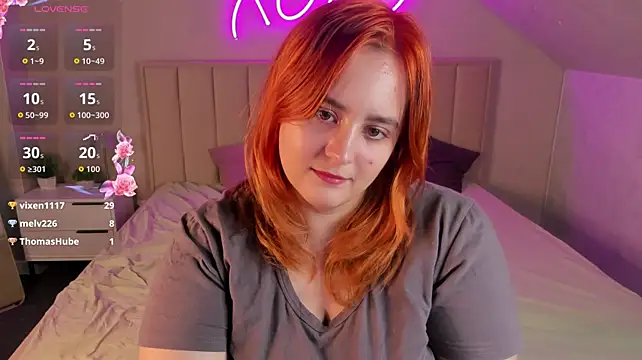 Alica_Keller - doggy pose