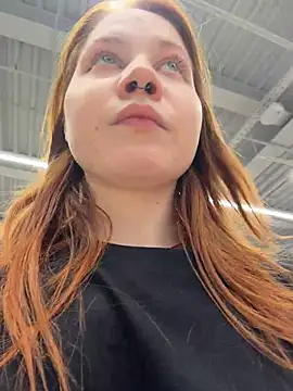 SlavicCandy - flash sweety pussy in mall