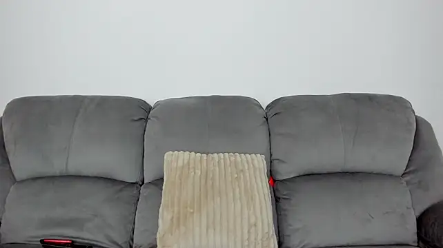 SecretVanilla - make your Goddess cum!