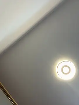 BlueEyes_BB - Topples 5 min + tease nipples