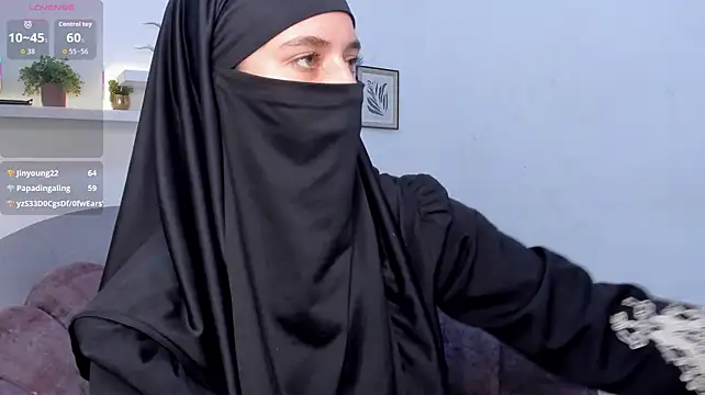 Salma_arabicc - touching my pussy gently