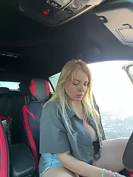 Jordynjace - Naked, ride dildo in the car