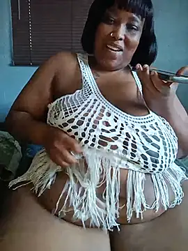 Sotho_ssbbw - Spread Ass and twerk for daddy