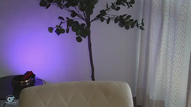 Anabelcurvy - naked