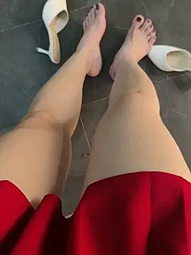 Mina-02 - Tear your underwear in front of someone