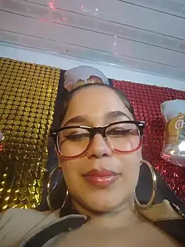 LaurenWelly_ - Get naked + oil + striptease 😮‍💨🔥🔥