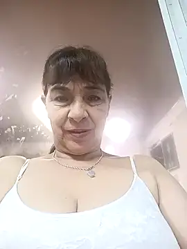 Biancchi - I'll show you my pussy