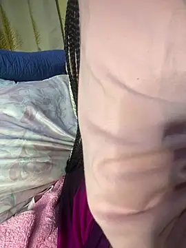 Vivi_na19 - FUCK BOTH HOLES SQUIRT GIRL