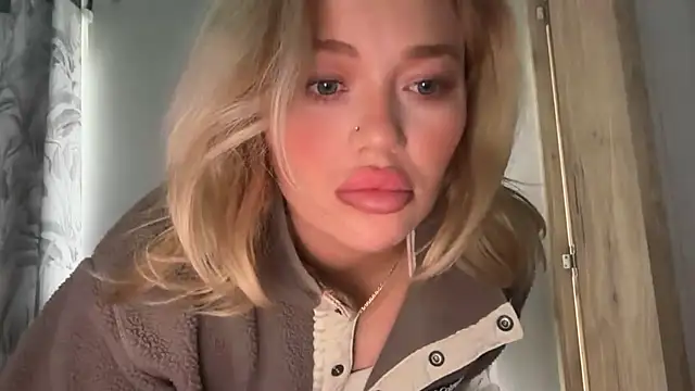 Blissdimicco - twerking nakedddd
