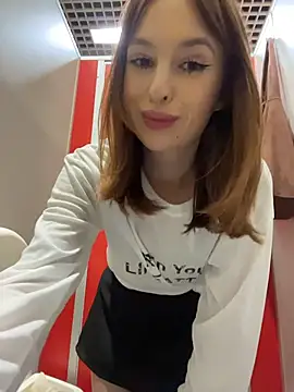 Outdorable - Open top&Squeeze nipples 30sec