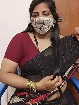 Tamil-HoneyQueen - Too buy gold bangles