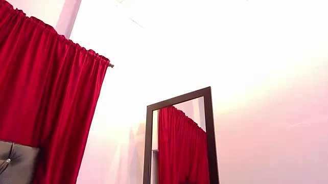 Amabel_zambrano - play with my tits