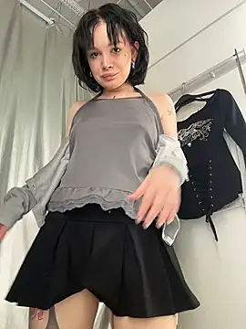 MietteDream - Slip hand under top&Pinch nipls