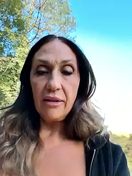 JasmineNoir2 - Show pussy in Uber car