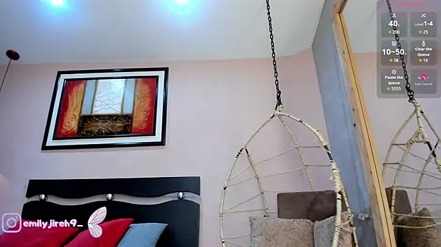 _EmilyJireh_ - Show Doggy + Rub Anus 🔥