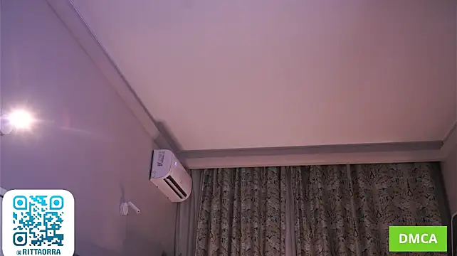 LizbethGee - drools cover my big titties