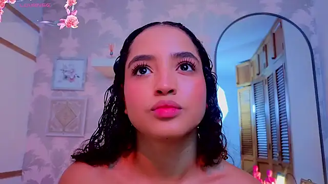 Emma_Thompssonn - play with your nipples & boob job🍒🥵