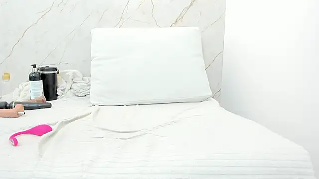 Maddy_cartter - Show me how the oil flows😋