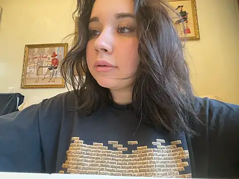 Viviaaan_n - slap my face blowjob 5min link