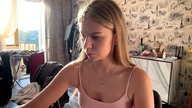 HoneysPiee - hot pic in pm