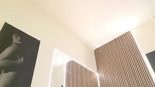 Celia_chanel - control toy 5 min for last tipper