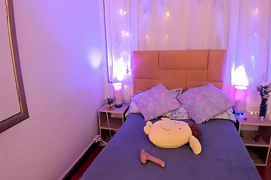 Megan_Blaze - naked+in doggy 🌚🫧