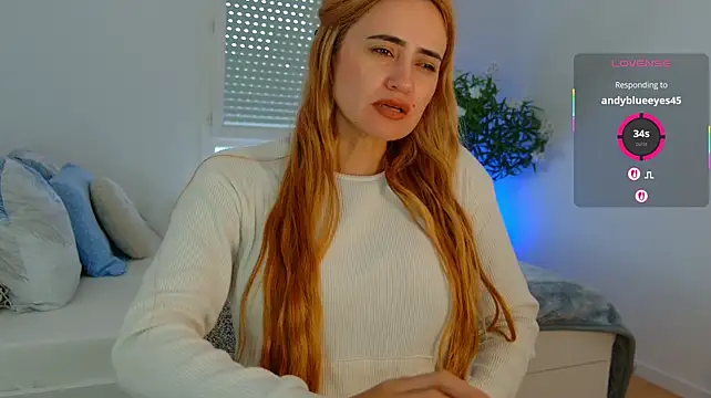 Pennyyy_ - naked and cum