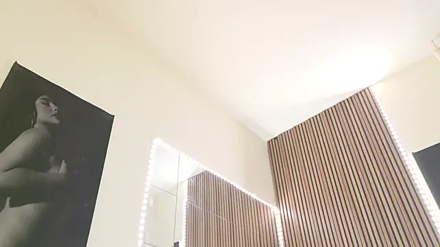Celia_chanel - control toy 5 min for last tipper