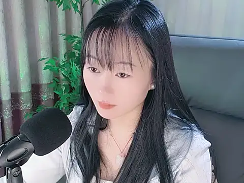 Xiaotiantian888 - 新人直播第一天