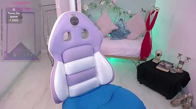 Lessly__ - SHOW TITS