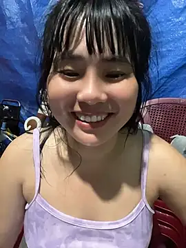 Fishinggirl2k - make the fish wet