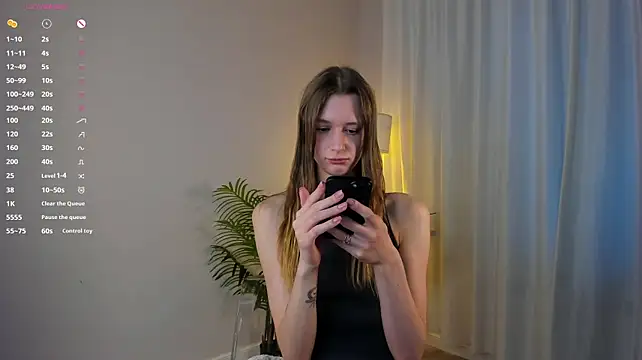 SweetVee - spanking till my ass turns re