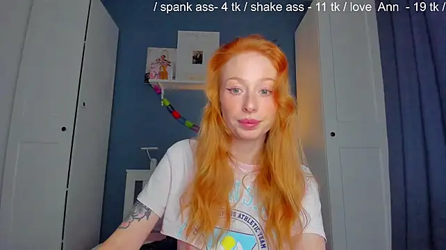 SquirtPrinsessAnna - oil tits close up